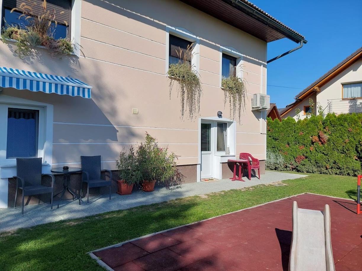Apartment Apartma Zirovnik