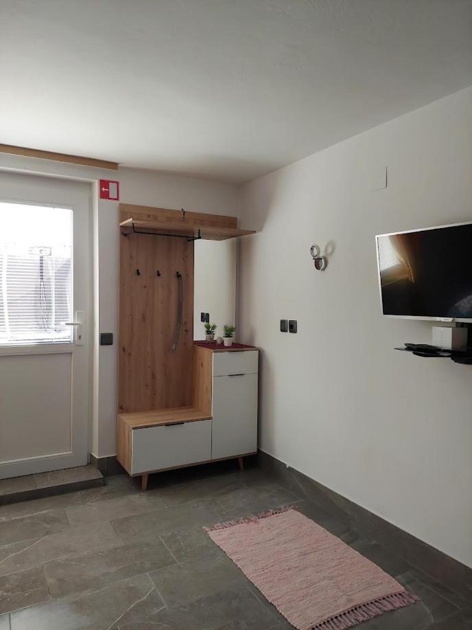 Apartment Apartma Zirovnik Cerklje na Gorenjskem